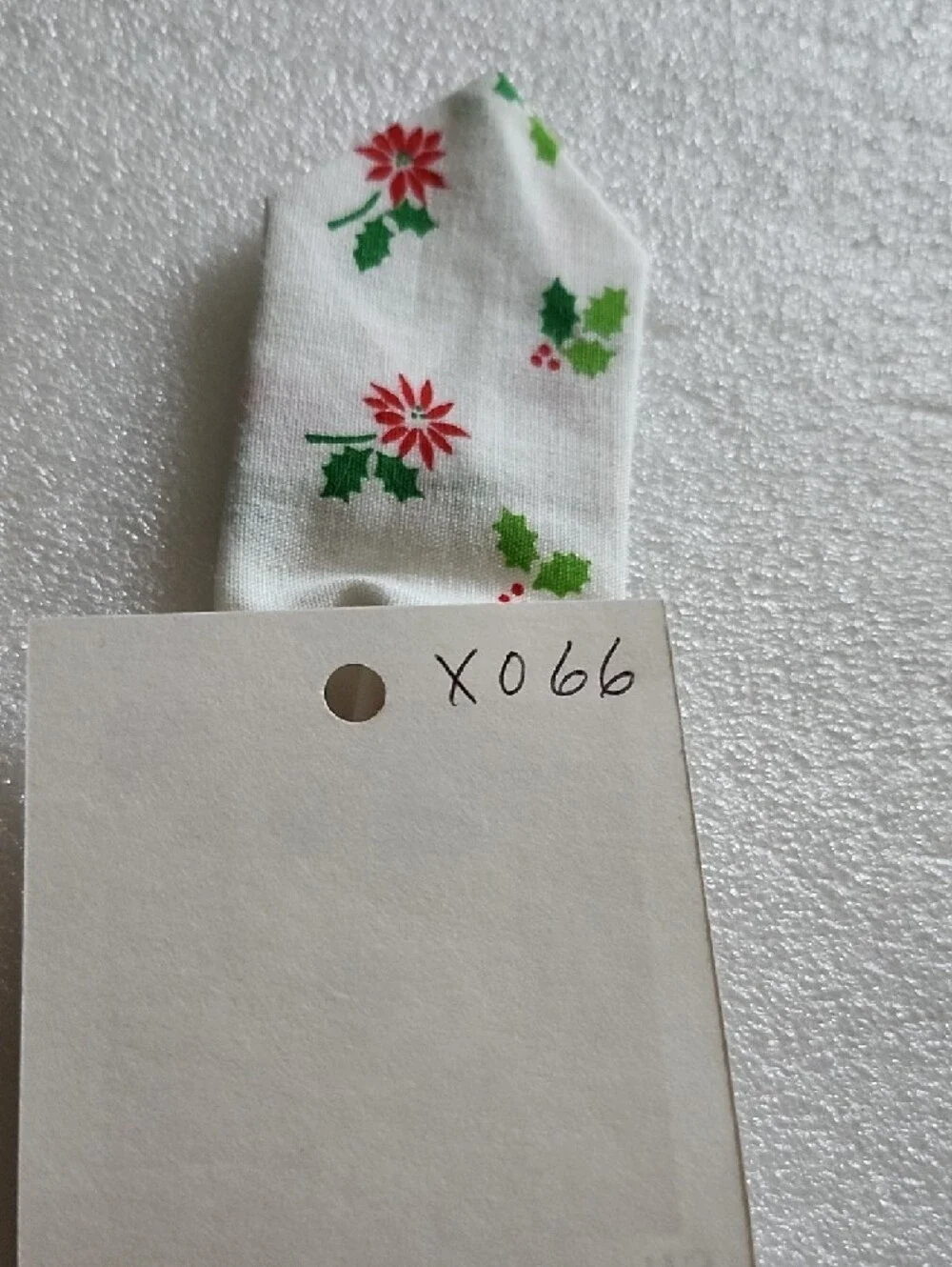 Pookie's Party White Holiday Slip-Over Dog Collar Tie
